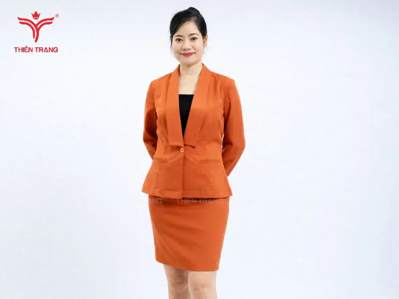 Mẫu đồng phục mùa đông spa thể hiện sự ấm áp vào những ngày lạnh