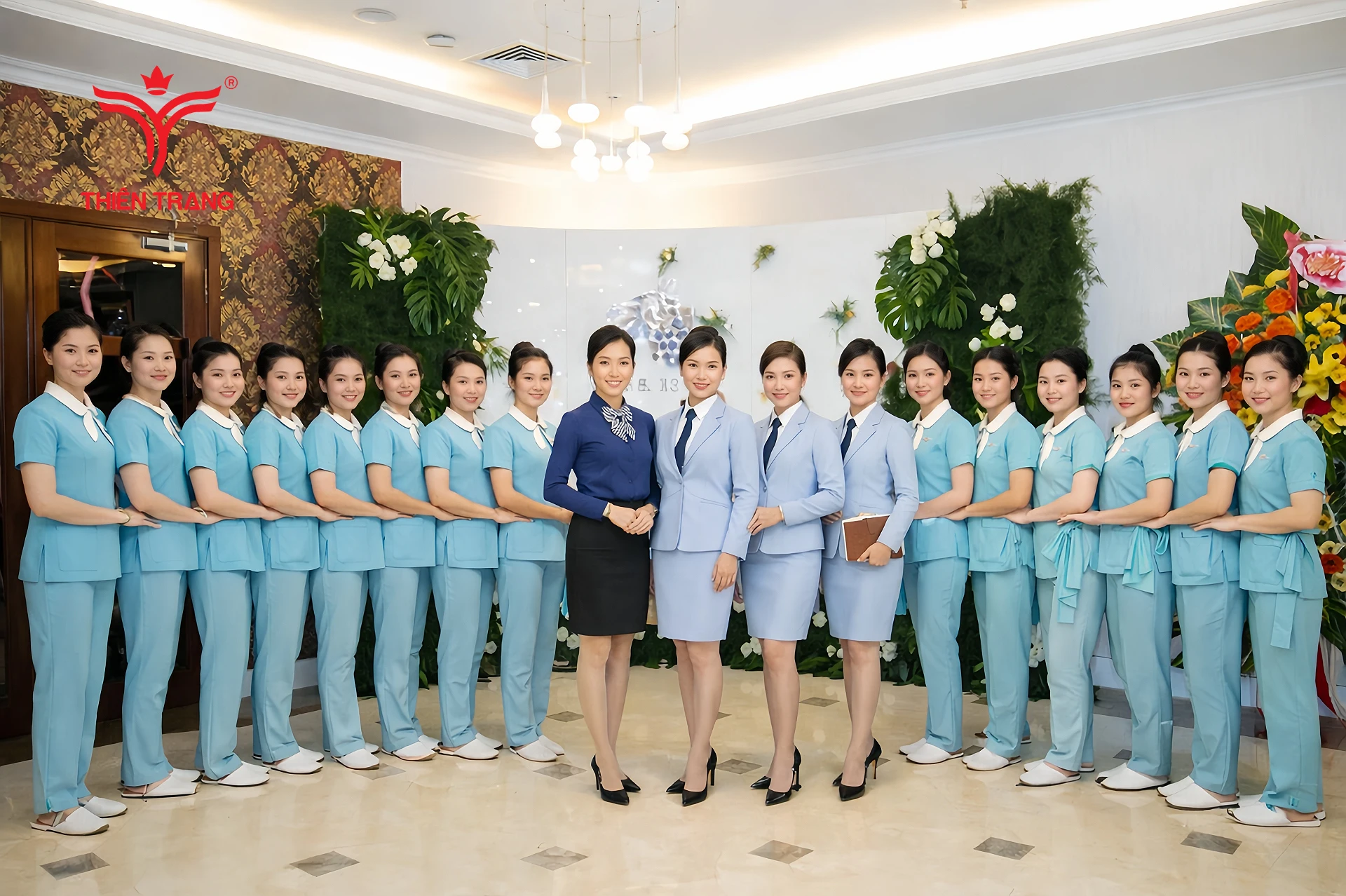 Mẫu đồng phục spa màu xanh đẹp