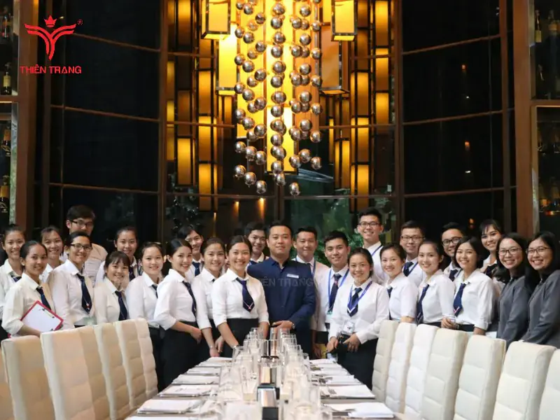 Chất liệu cho đồng phục khách sạn New World 