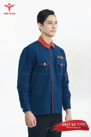 Alternative view of Đồng phục áo dài tay bảo trì khách sạn TTKSABT5 màu xanh dương