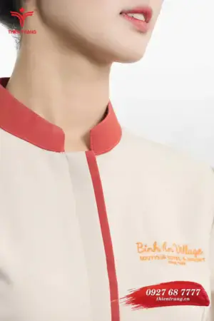 Cổ áo đồng phục buồng phòng khách sạn TTNHKSBP12 màu kem
