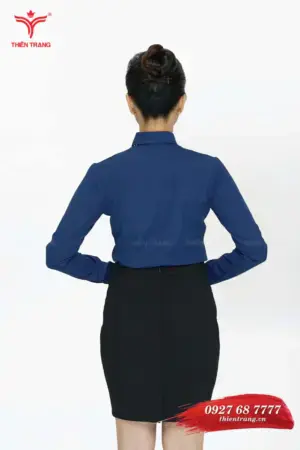Mặt sau đồng phục sơ mi nữ tư vấn viên spa TTDNGASM05 màu xanh đậm