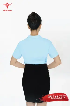 Mặt sau đồng phục sơ mi nữ tư vấn viên spa TTDNGASM5 màu xanh dương
