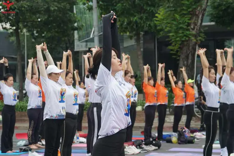 Đồng Phục Thiên Trang