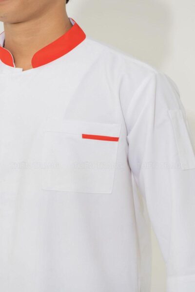 Chi tiết đồng phục bếp khách sạn TTKSADBKS1B màu trắng phối cam