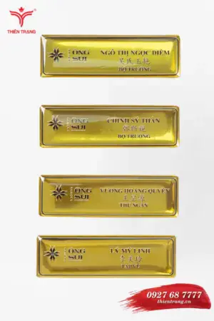 Bảng tên TTPKBT10 màu vàng