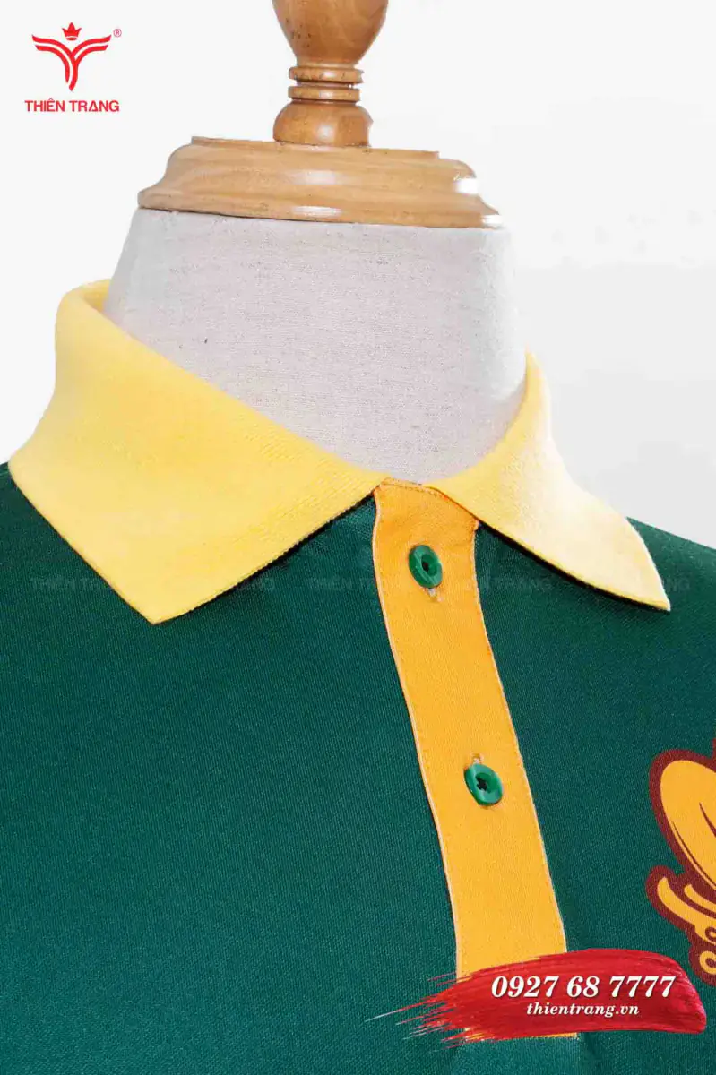 Áo polo đồng phục quán cafe TTCFEATCBF63 màu xanh lá phối vàng - Ảnh 3