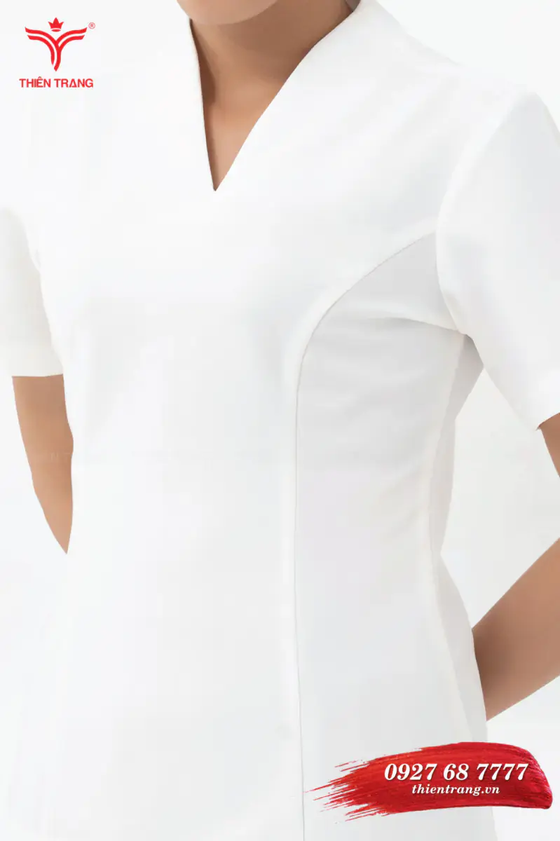 Chi tiết đồng phục wellness khách sạn TTKSAWNWM1 màu trắng