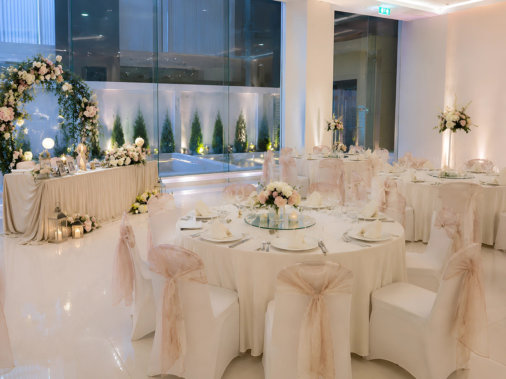 Khăn trải bàn nhà hàng tiệc cưới cao cấp