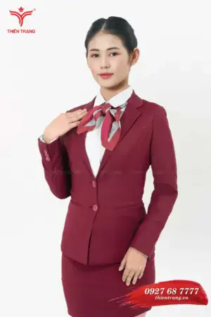 Alternative view of Đồng phục quản lý nhà hàng TTNHAQLWM7 màu đỏ