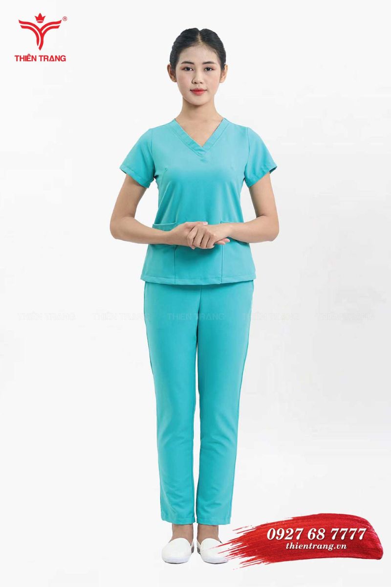 Áo đồng phục nhân viên spa xanh dương là một trong những mẫu đồng phục cho spa màu xanh đẹp nhất thế giới