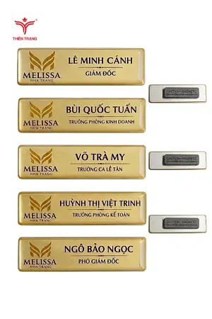 Bảng tên nhân viên nam châm