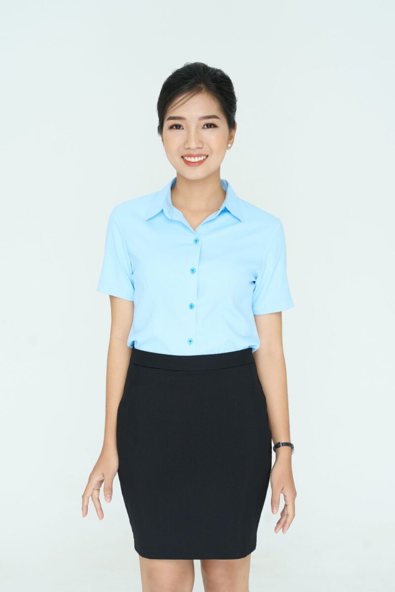Gợi ý mẫu đồng phục tiệm nail Thiên Trang