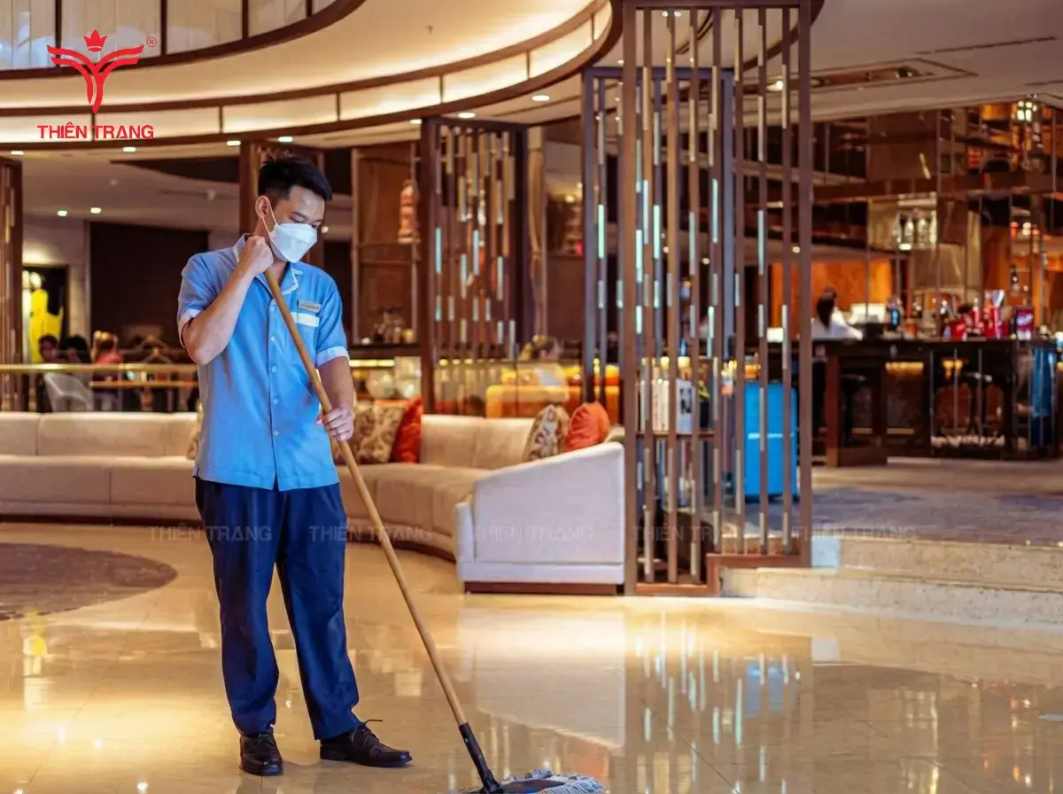 10+ mẫu đồng phục khách sạn Sheraton đẹp & sang trọng cho từng bộ phận 7 859ebe99 798c 4c27 aaec 0c0370e3ee96 1 1