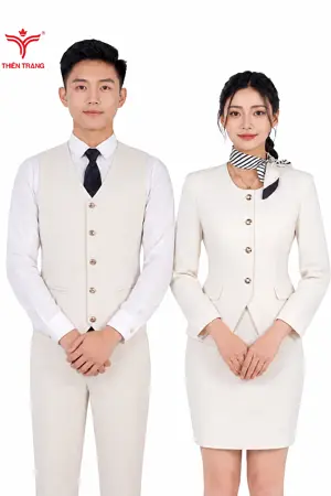 Đồng phục lễ tân khách sạn cổ điển