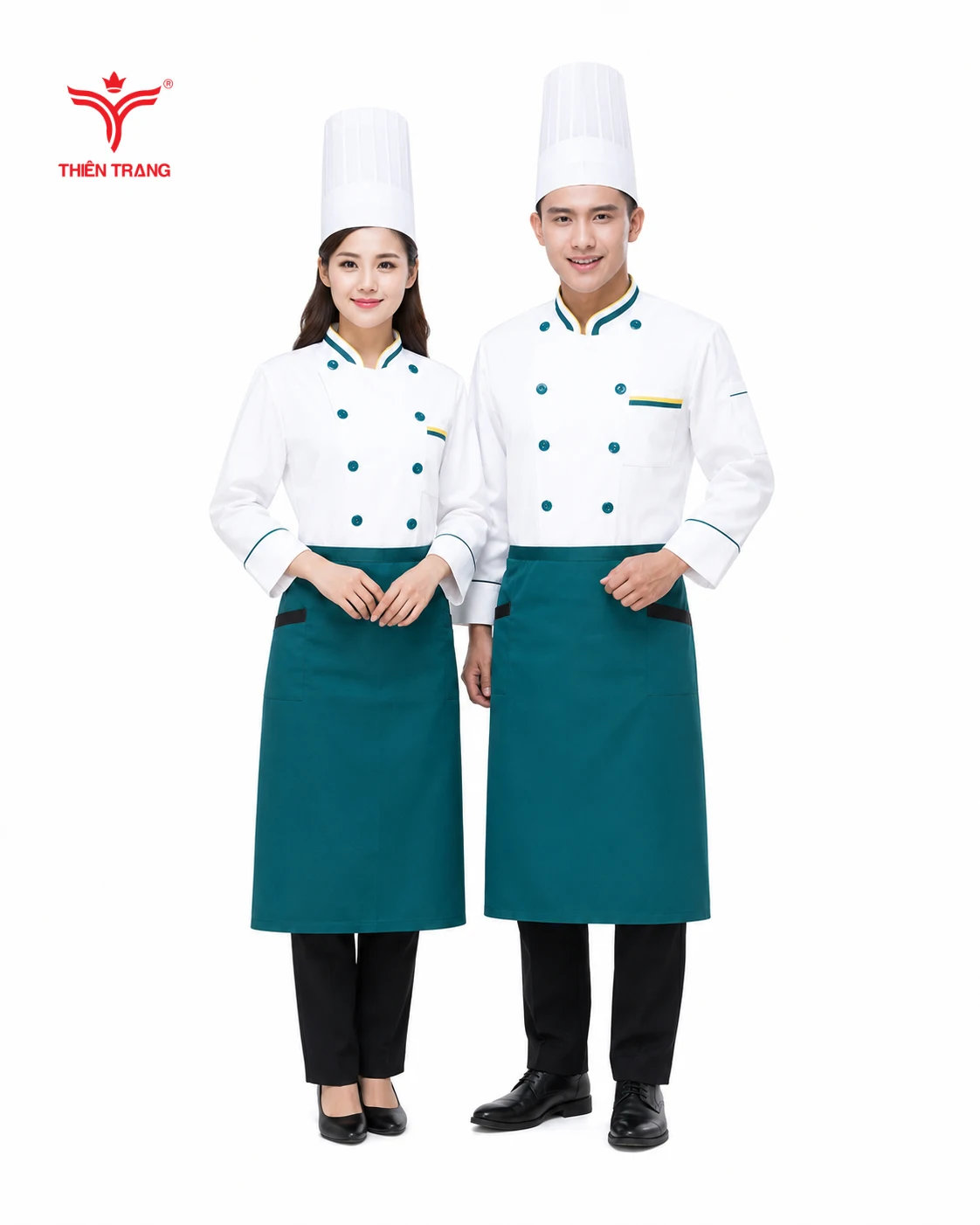 Đồng phục bếp màu trắng phối nút và tạp dề màu xanh ngọc