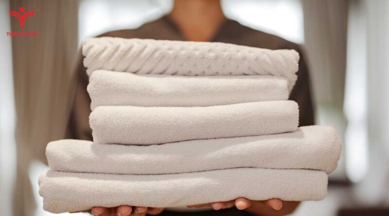 Cách gấp khăn spa theo kiểu Pháp