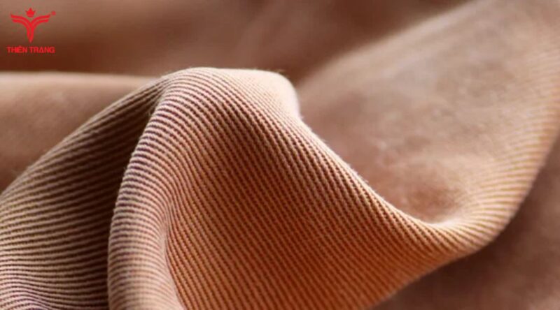 Chọn may quần áo với chất liệu vải umi thấm hút mồ hôi tốt