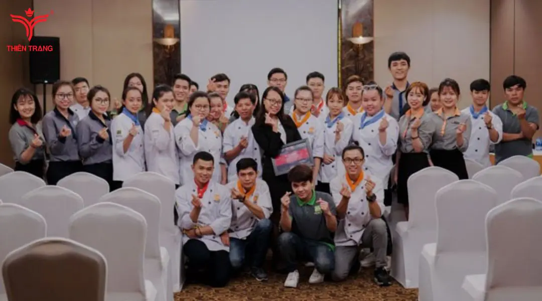 Đồng phục khách sạn New World