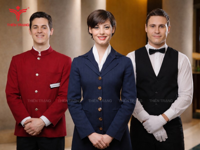 Đồng phục khách sạn Pullman.