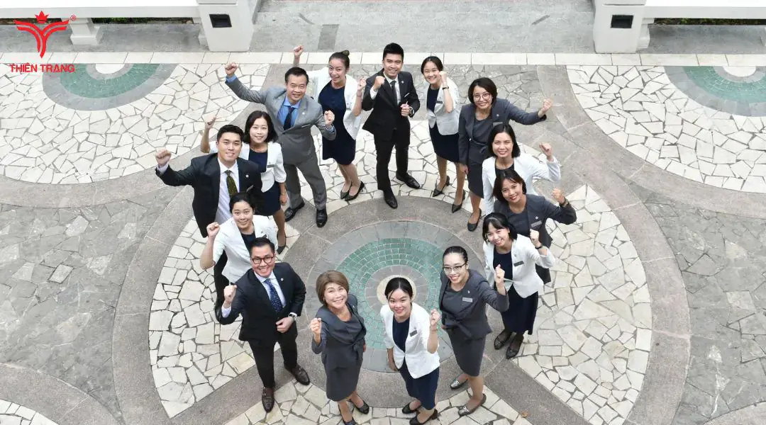 Mẫu đồng phục khách sạn Sheraton sang trọng nhất