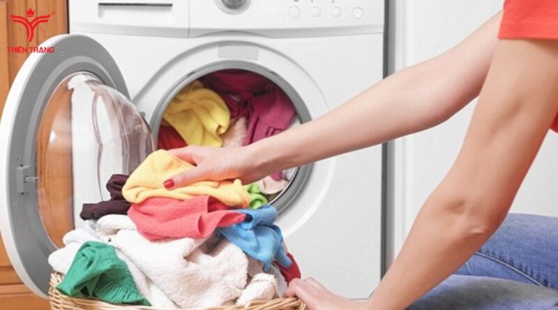 Cách vệ sinh đồng phục spa