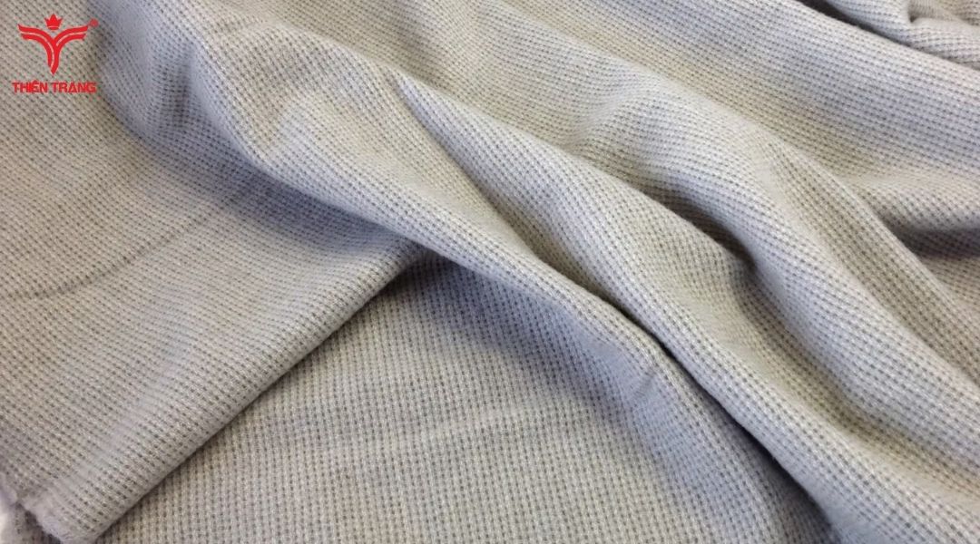 Vải len là một trong các loại vải giữ ấm được lựa chọn phổ biến nhất