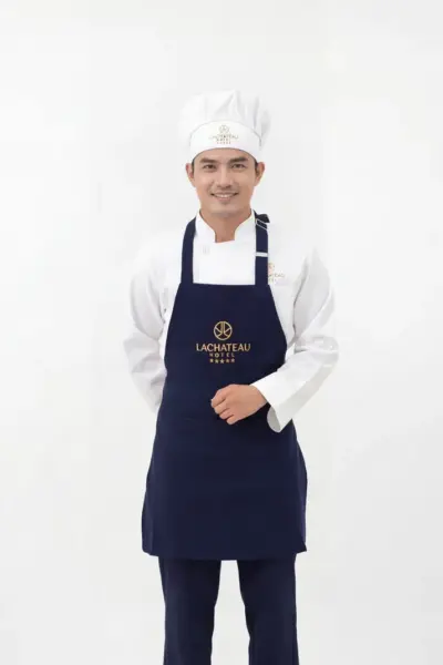 Đồng Phục Bếp Trắng Phối Tạp Dề Xanh