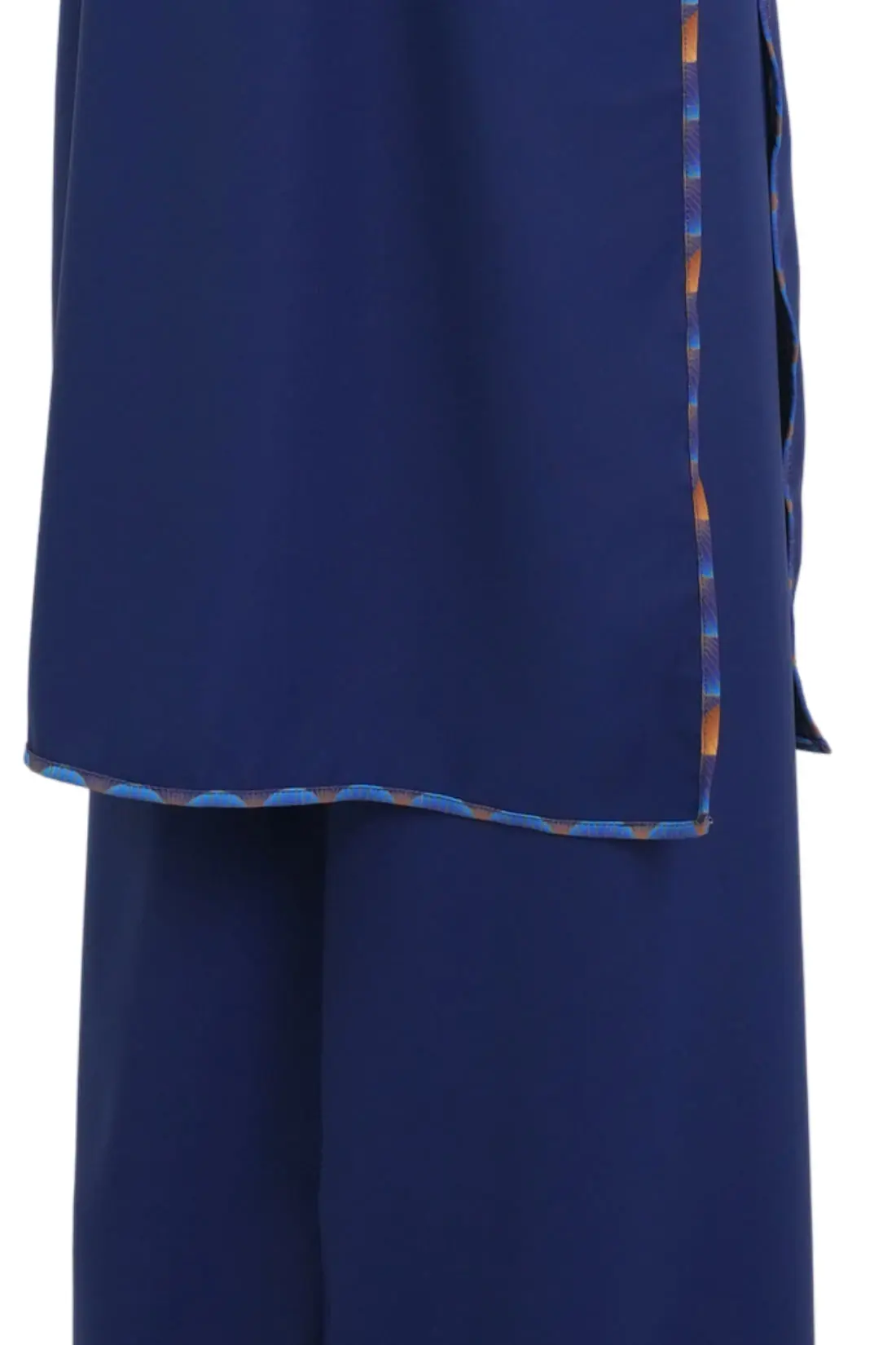 Đồng Phục Lễ Tân Khách Sạn 09 - Ảnh 2