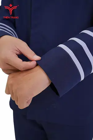 Alternative view of Đồng Phục Bellman 08