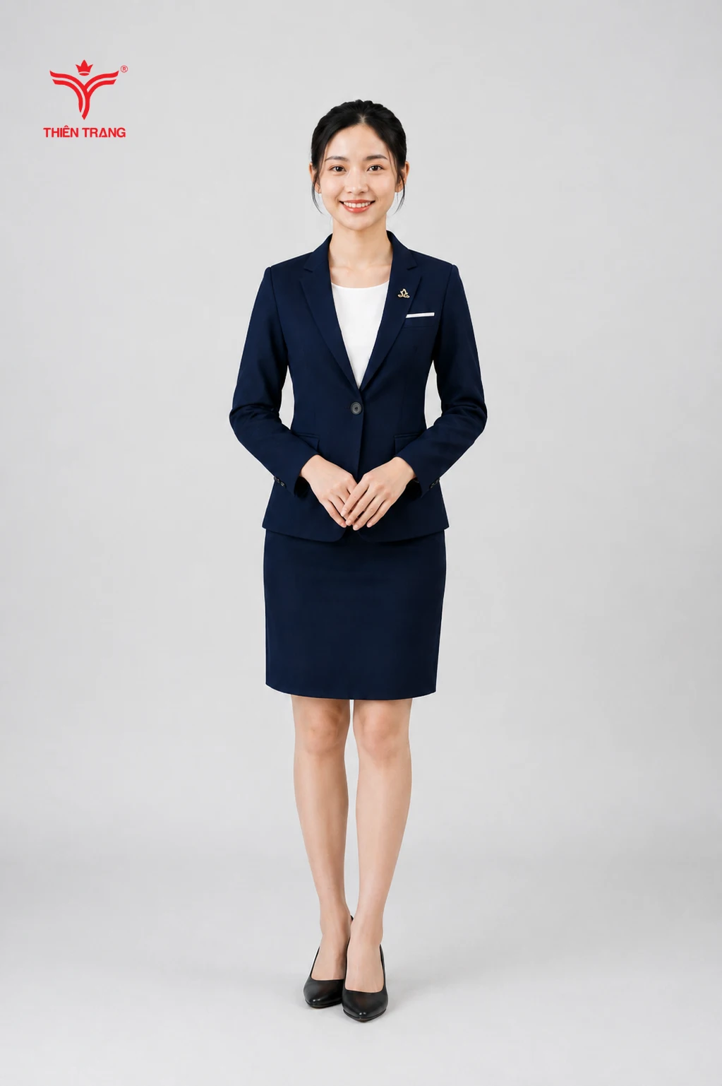 Đồng Phục Vest Quản Lý Nhà Hàng cổ chữ V cổ điển 3 Đồng Phục Vest Quản Lý Nhà Hàng cổ chữ V cổ điển - Ảnh 3