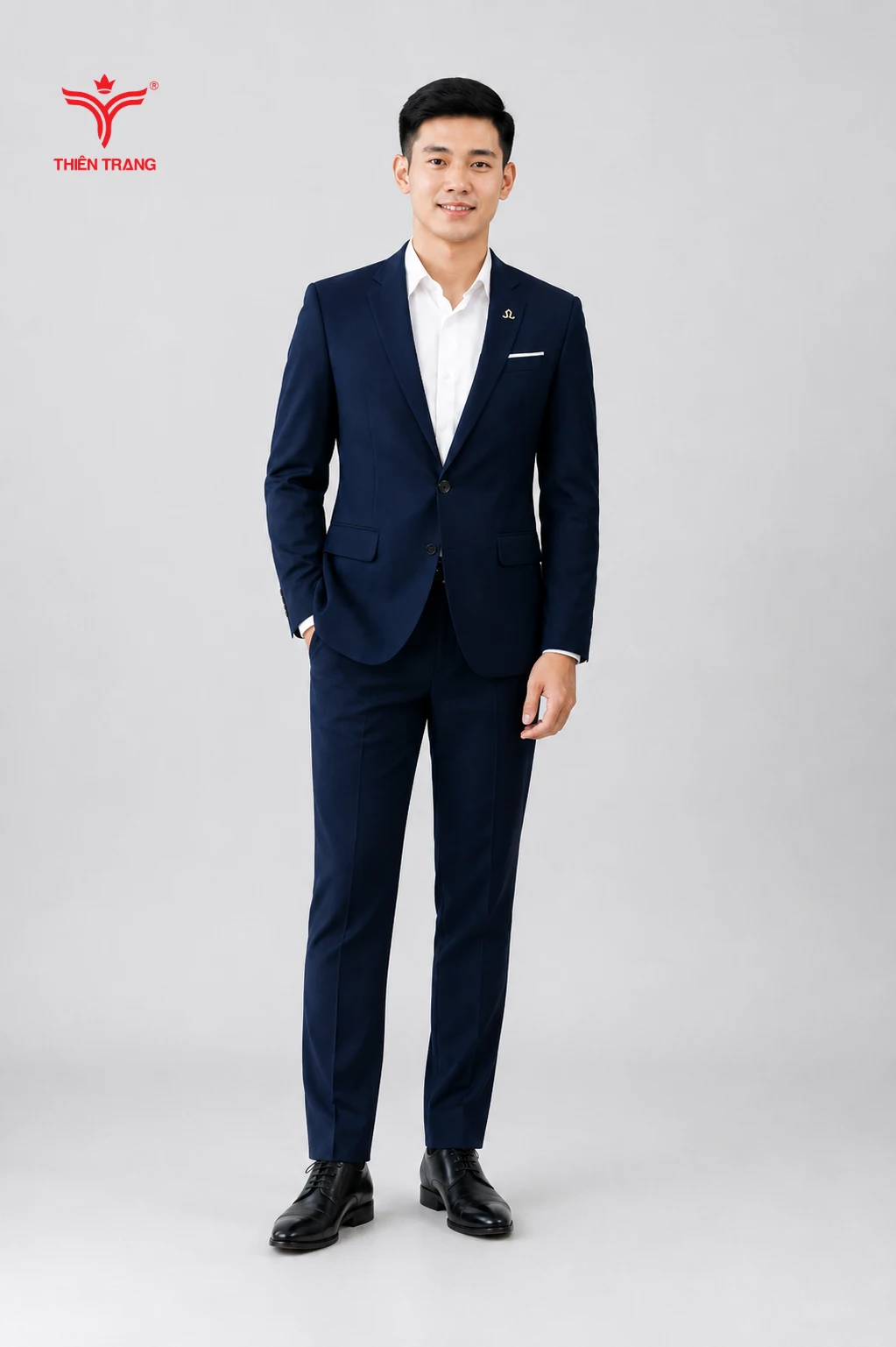 Đồng Phục Vest Quản Lý Nhà Hàng cổ chữ V cổ điển 4 Đồng Phục Vest Quản Lý Nhà Hàng cổ chữ V cổ điển - Ảnh 4