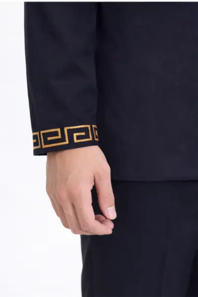 Alternative view of Đồng Phục Bellman 11