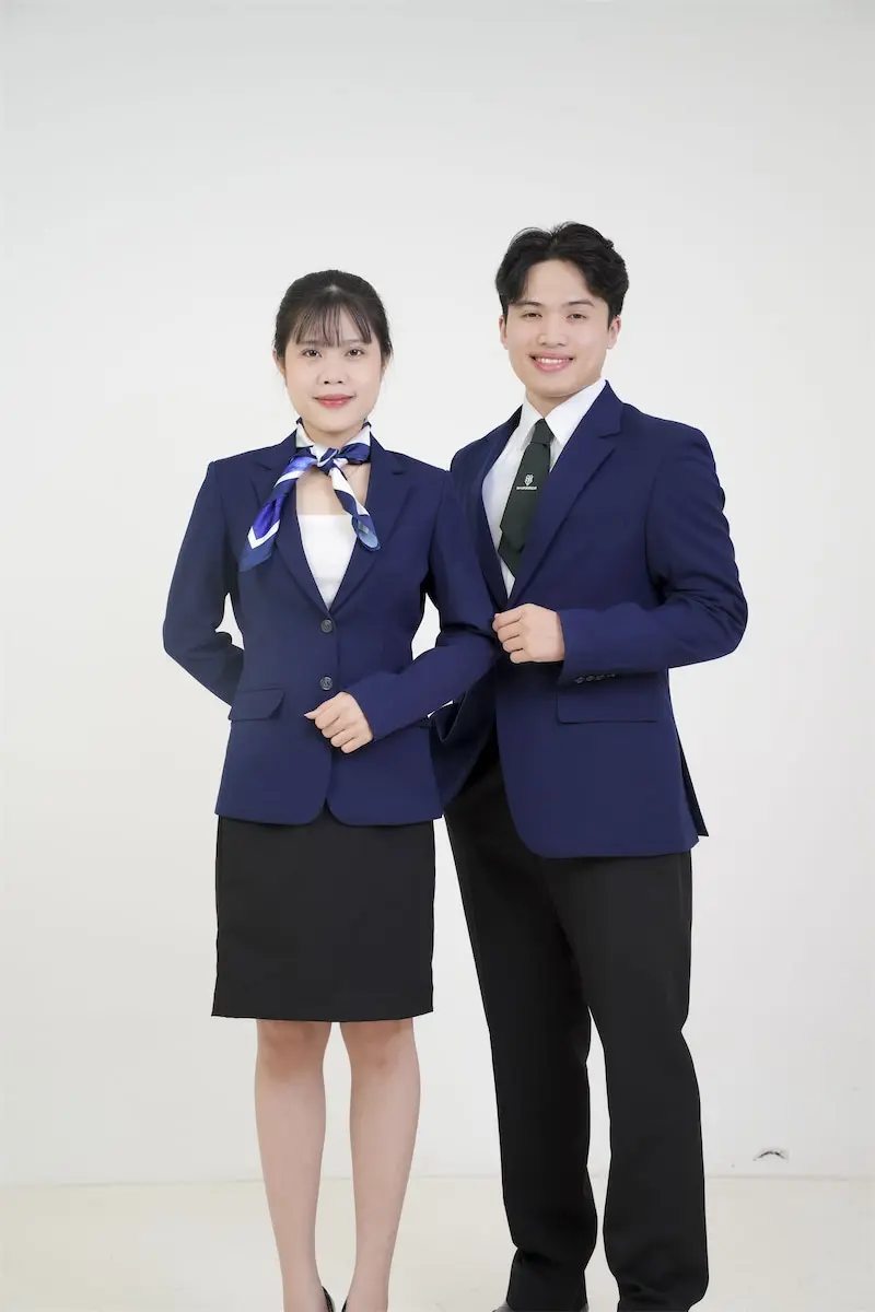 Đồng Phục Quản Lý Nhà Hàng 04