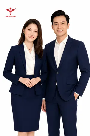 Đồng phục lễ tân phong cách châu Âu