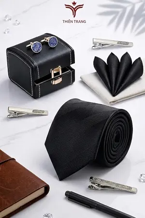 Phụ kiện cà vạt Hàn Quốc