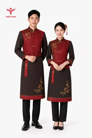 Alternative view of Đồng phục Áo Cổ Tàu phối Tạp dề dài Họa tiết Thêu