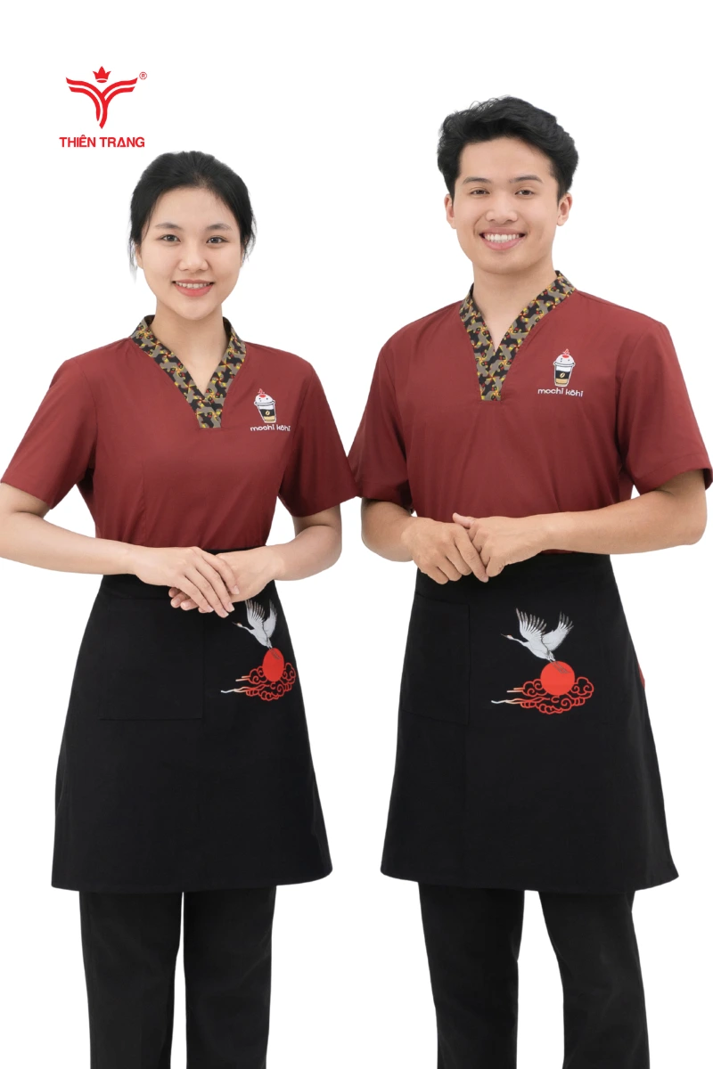 Đổng phục thể hiển rõ nét bản sắt thương hiệu Nhà Nhà Hàng Nhật Bản