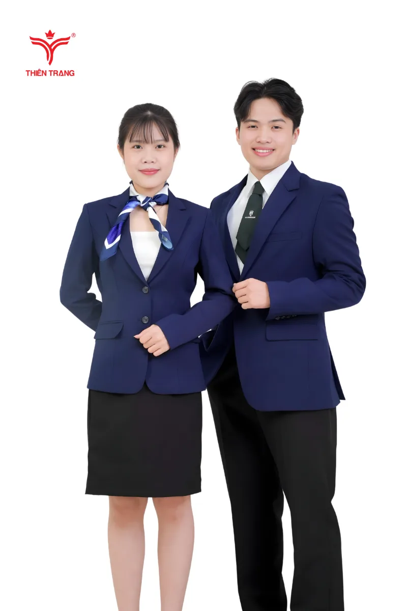 Mẫu vest xanh có nơ cổ dành cho nhà hàng