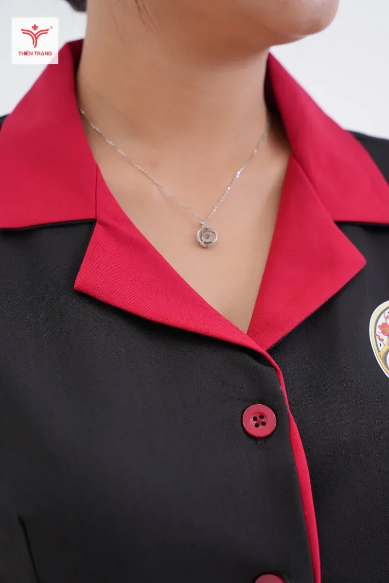 Mẫu Đồng Phục Quán Ăn Thoải Mái, Chuyên Nghiệp Và Mang Dấu Ấn Riêng 20 Cổ áo được thiết kế tinh tế và sử dụng chất liệu vải thoáng mát